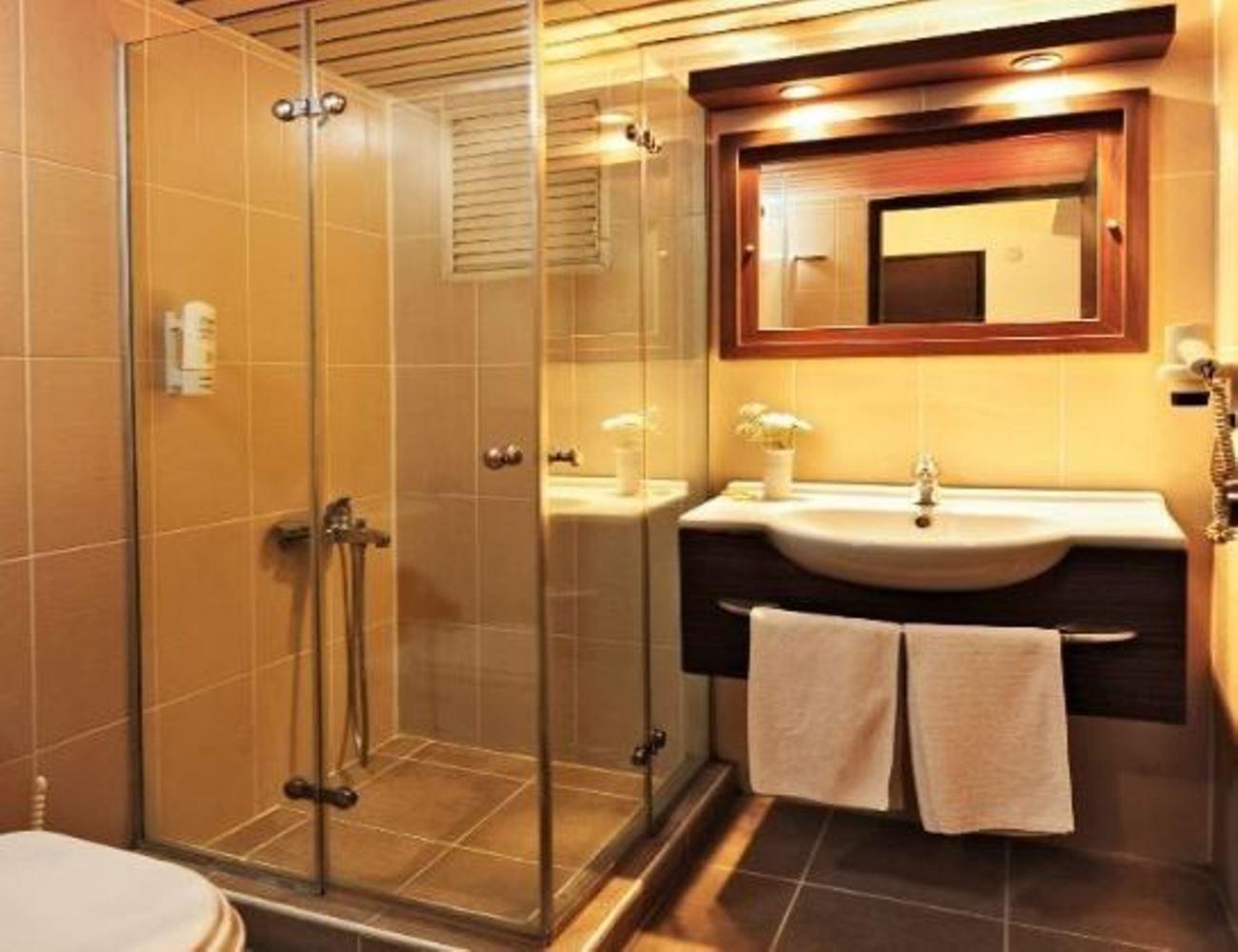 Uestuen Hotel Alsancak İzmir Eksteriør bilde