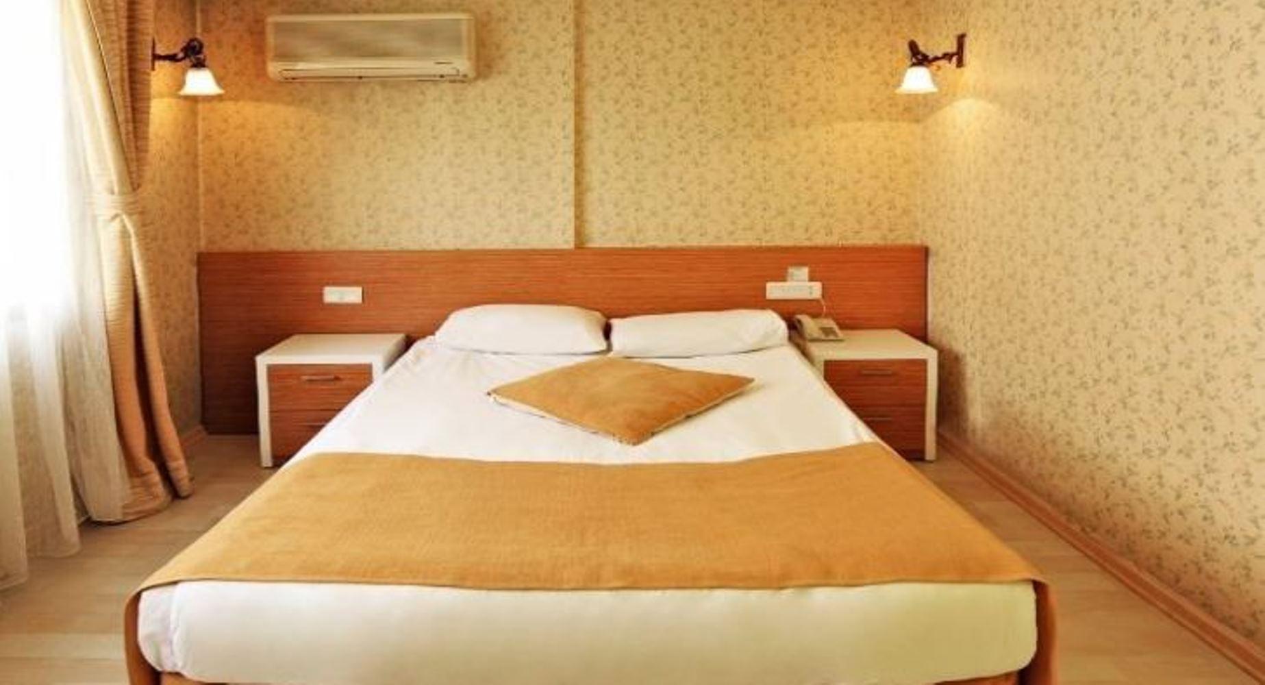 Uestuen Hotel Alsancak İzmir Eksteriør bilde