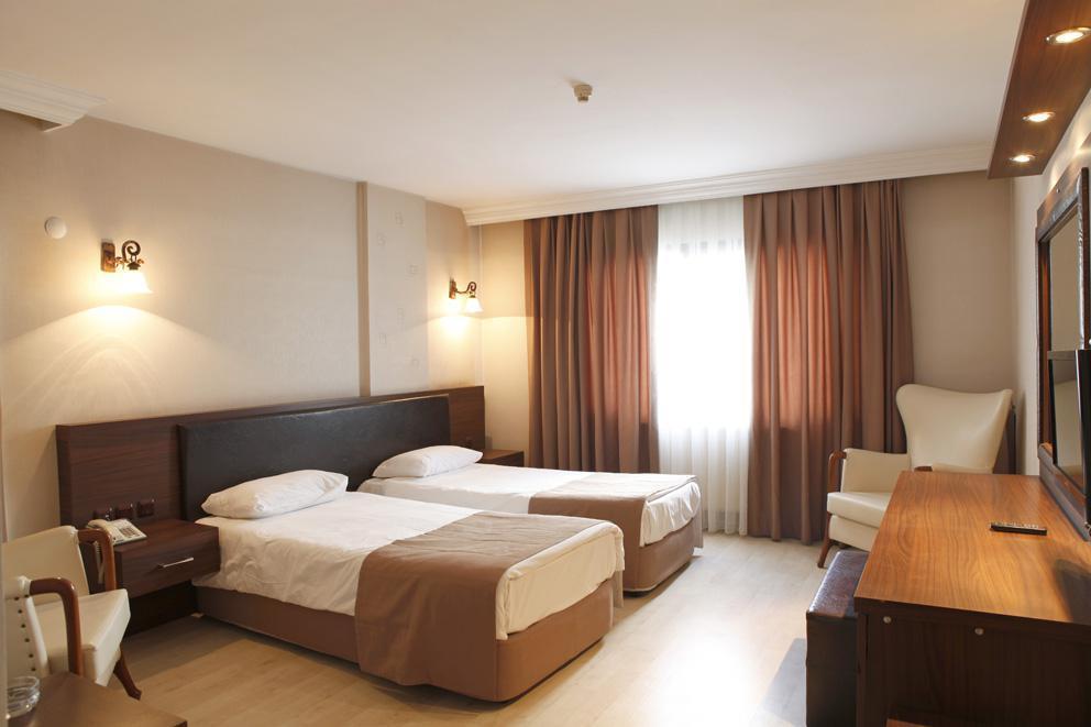 Uestuen Hotel Alsancak İzmir Eksteriør bilde